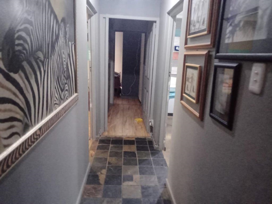 3 Bedroom Property for Sale in Wavecrest Eastern Cape